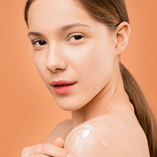 Goat Milk & Honey Lotion Base ( Ready to Use)