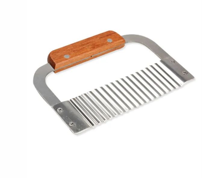 Wooden Soap Crinkle Steel Cutter